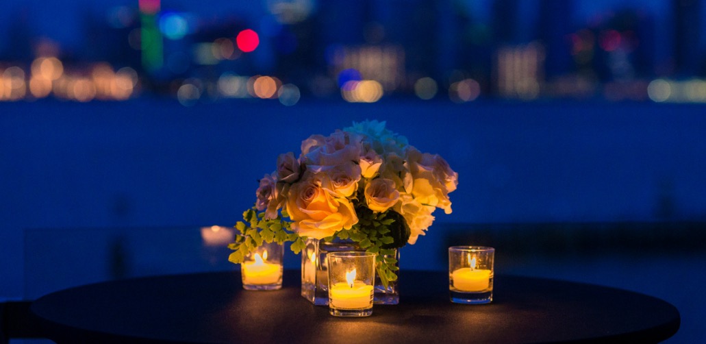 Дәрігердің бейнесіндегі секс аппараттары